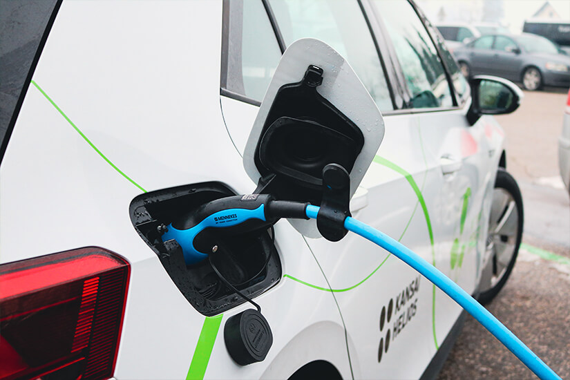 3_e-mobility_825x550